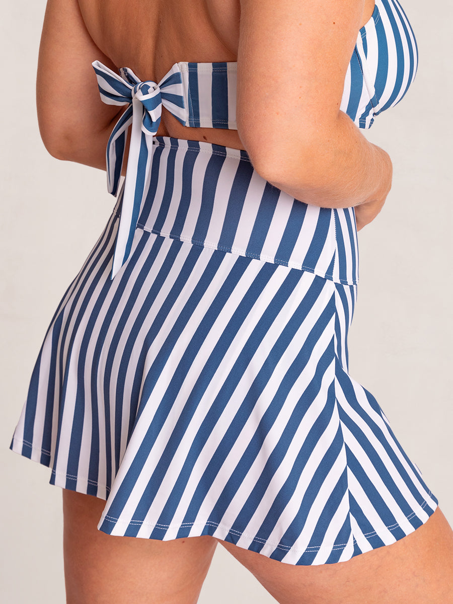 Bundle Shapermint Essentials - 1 Ruffled Bikini Top + 1 Swim Skirt