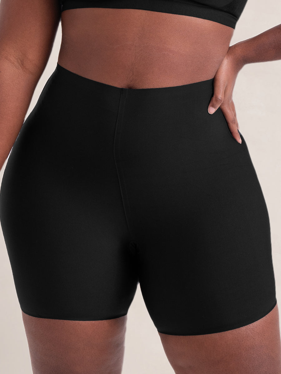 Truekind® Seamless Stretch Mid-Waist Short