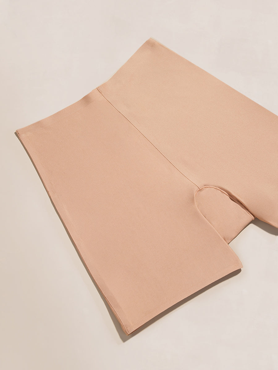 Truekind® Seamless Stretch Mid-Waist Short